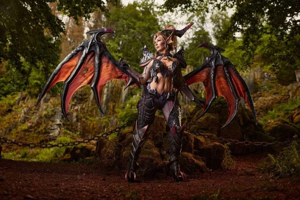 Dragon Sorceress Zyra A Few Minutes Ago I Found This Incredible Cosplayer Check Her Out Ig Inastes Tear