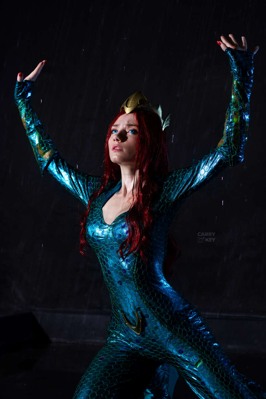 Mera Aquaman Cosplay By Carryke