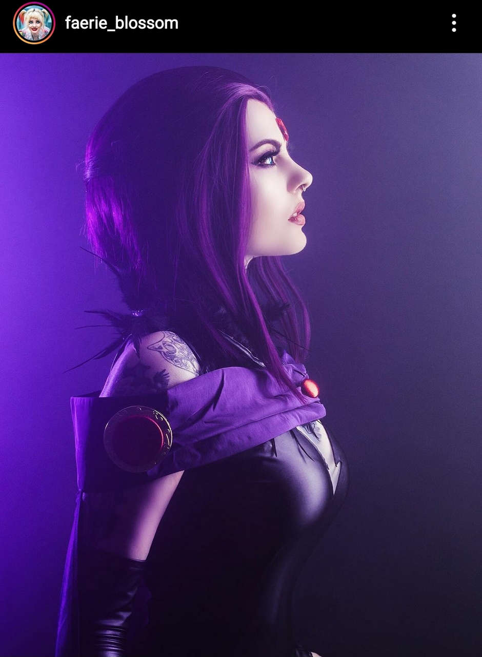 Raven Cosplay Name Is In The Pi