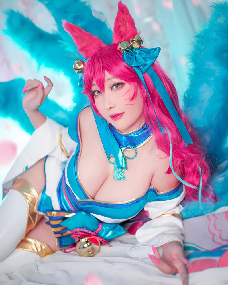 Spirit Blossom Ahri Cosplay From League Of Legends By Rinnie Rio