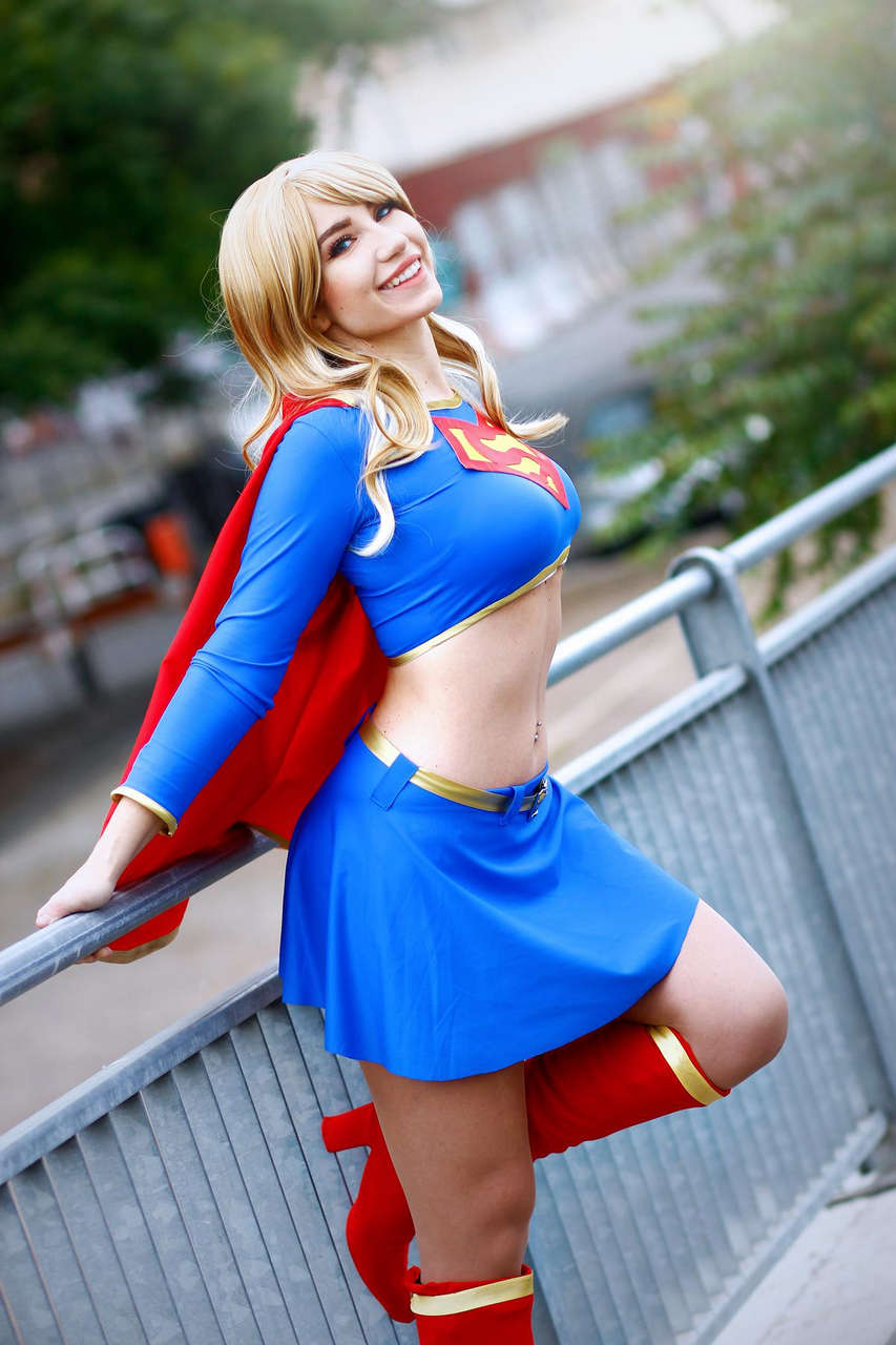 Supergirl By Daisy Cospla