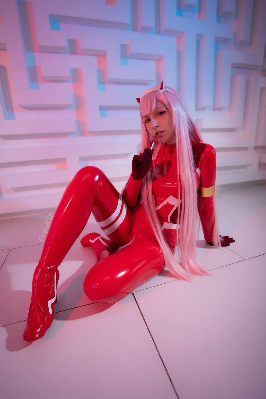 Zerotwo Cosplay By Fraurin Sel