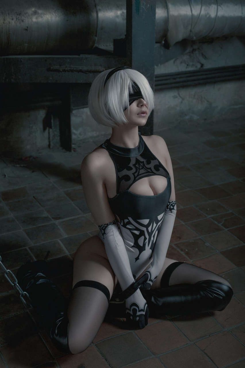 2b From Nier Automata By Oich