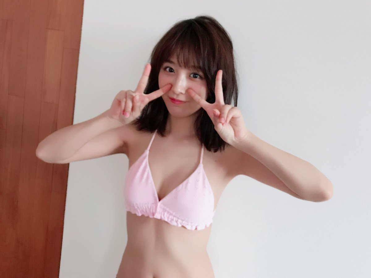 A Collection Of Sexy Images Tweeted By Idols And Cosplayers