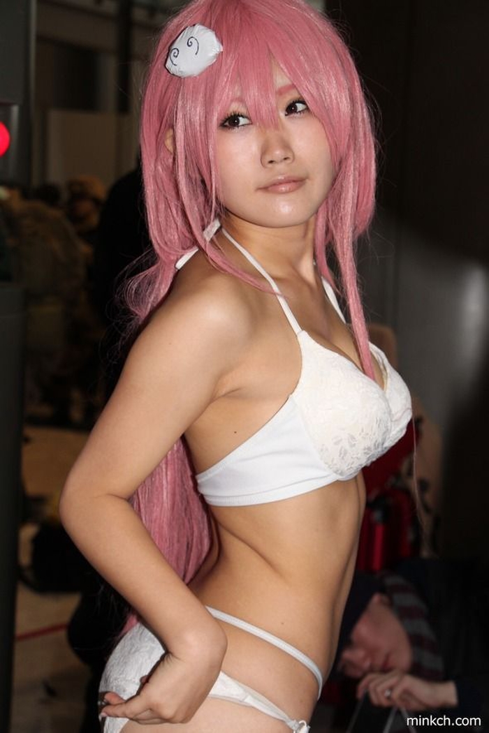 A Little Sexy Cosplay Image Summary