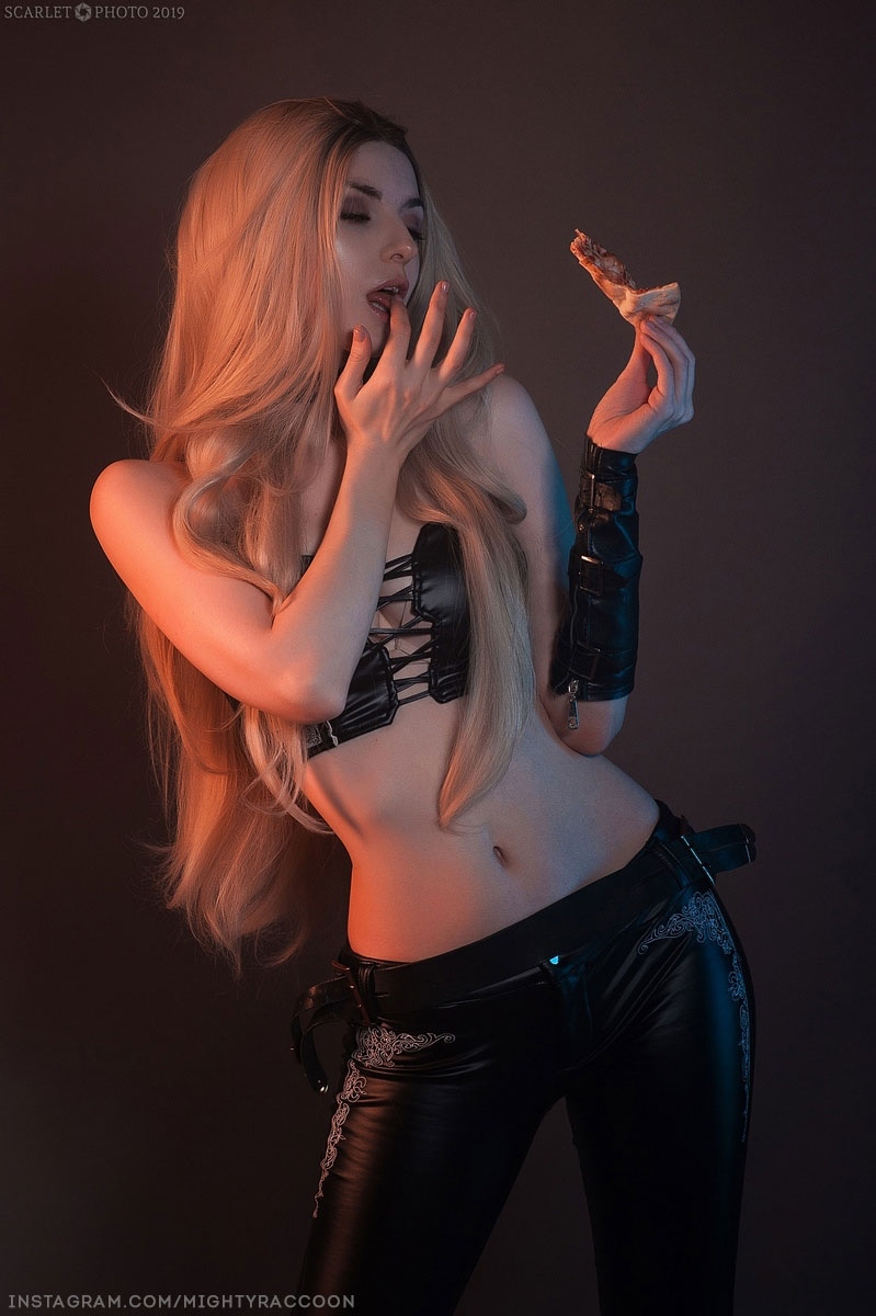 Alice Spiegel Mightyraccoon As Trish From Devil May Cry 5 Pizza Tim