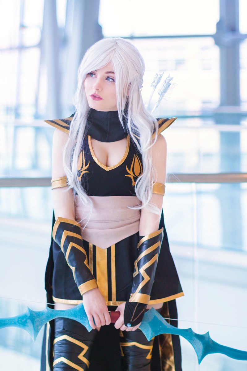 Ashe From Leagueoflegends Cosplay By Ri Car