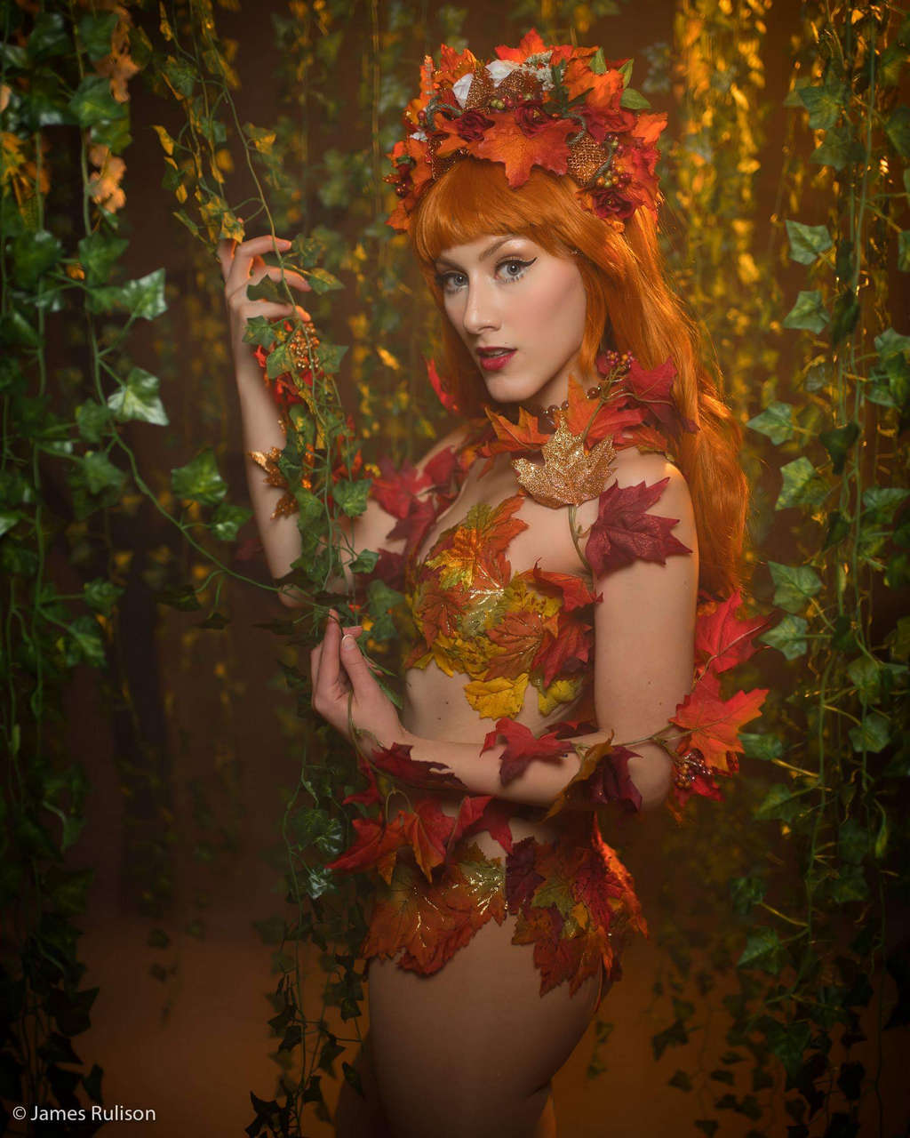 Autumn Poison Ivy By Tara Cosplay Photo By Jruliso