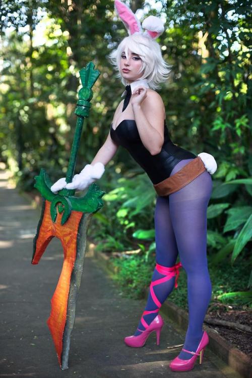 Battle Bunny Riven By The Beautiful Dy Cha
