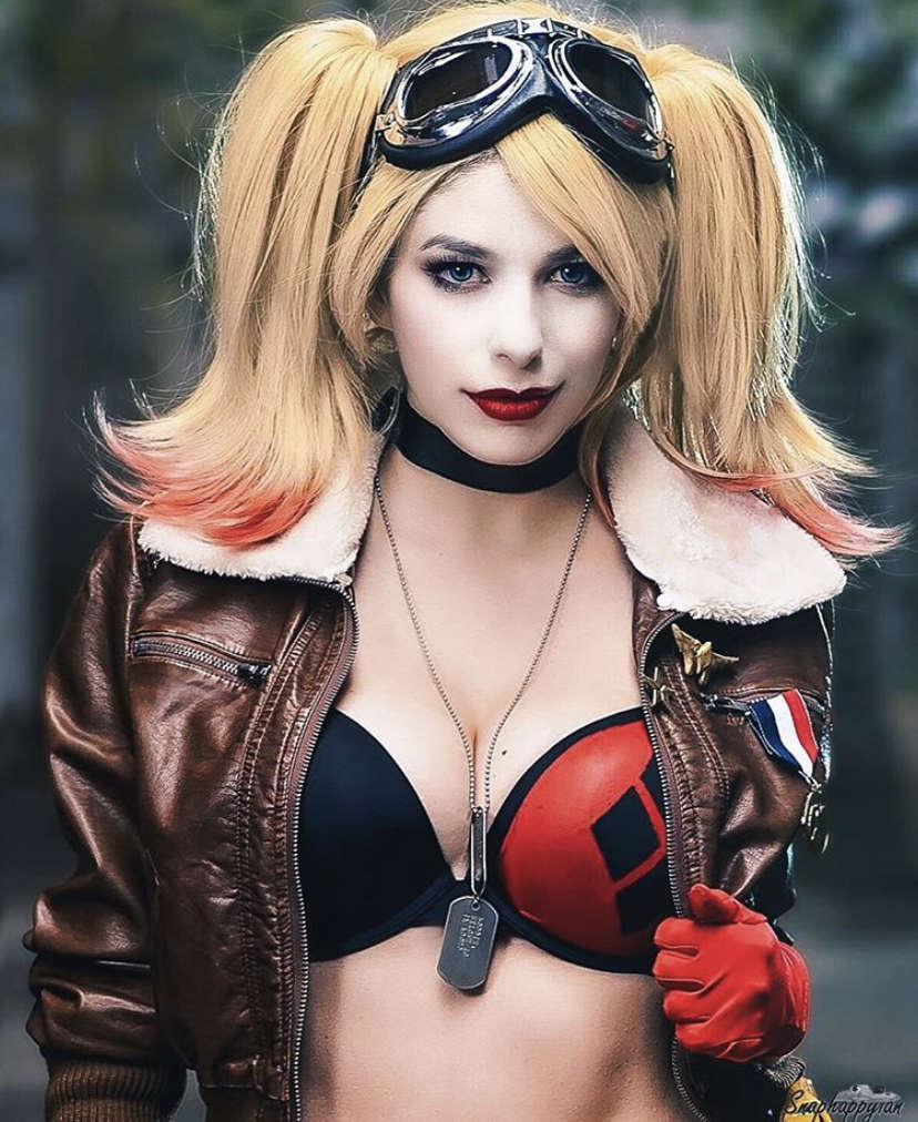 Bombshell Harley Quinn By Phoenixra