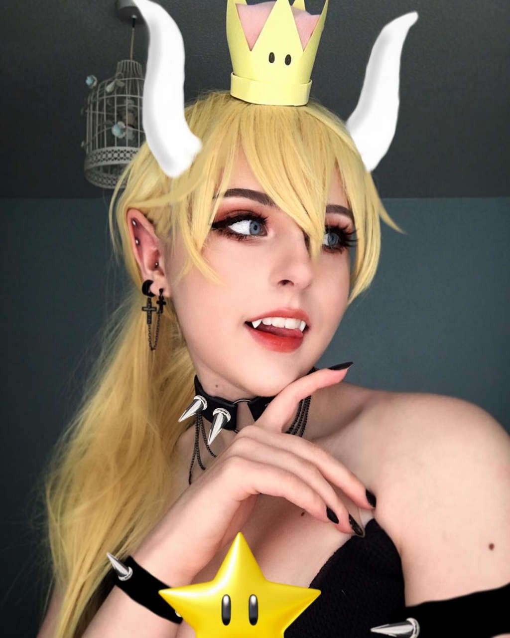 Bowsette Cosplay By Axaeb