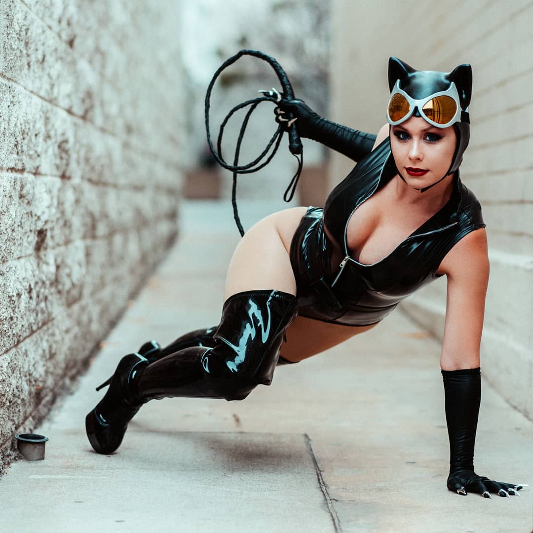 Catwoman From Batman Cosplay Done By Lenoxknigh