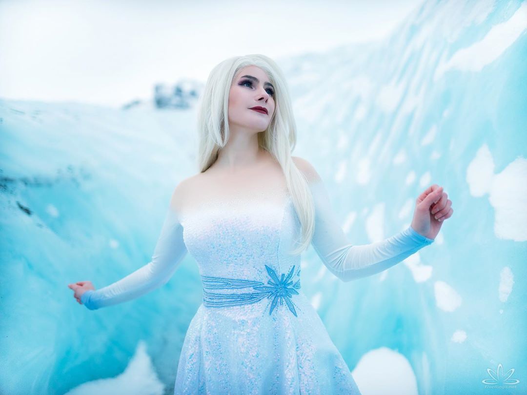 Elsa Frozen Emily Aureli