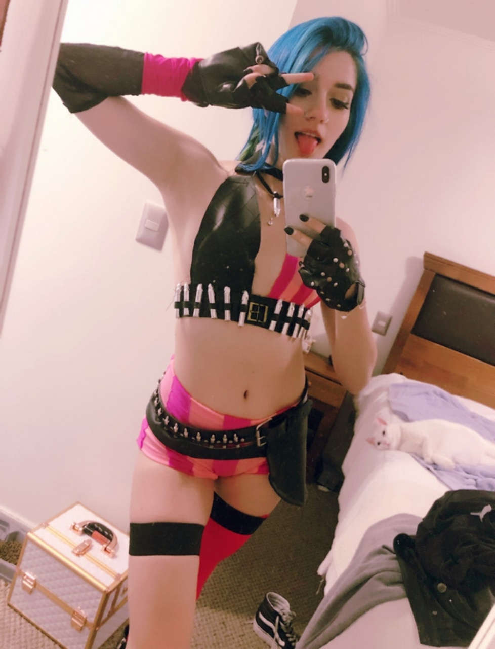 Fay Suicide As Jinx From Leagu