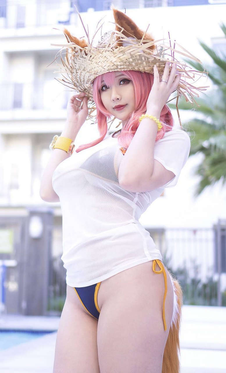Hana Bunny Tamamo Bikini