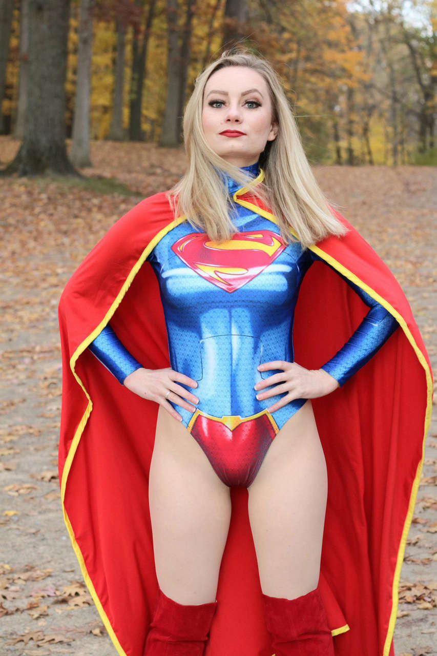 Hannah Ruby As Supergir