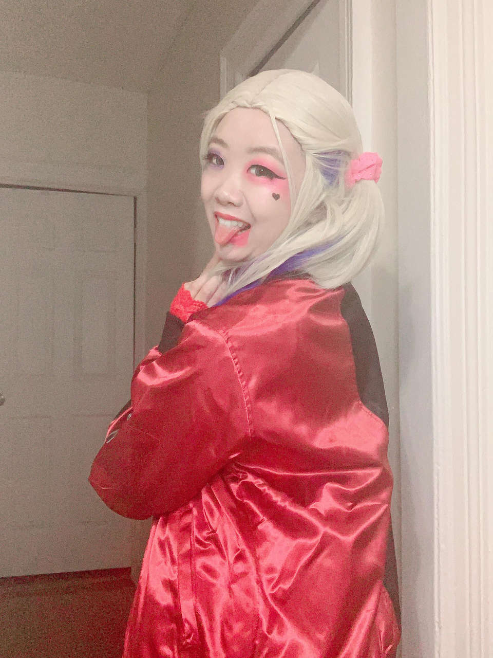 Harley Quinn Cosplay By Pearlpeon