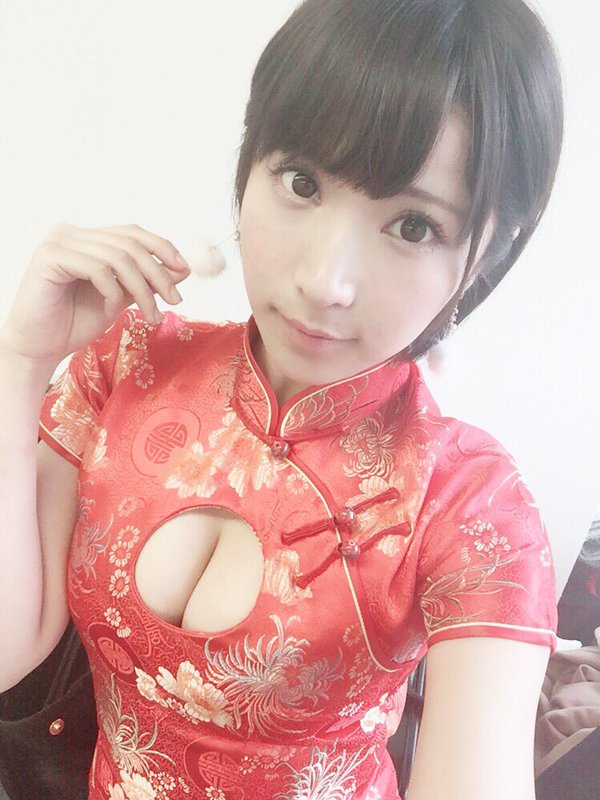 Iii China Dress Erotic Pictures