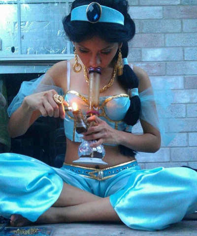 Jasmine That Is Not The Right Kind Of Magic Lamp Had To Repost Deleted Last On