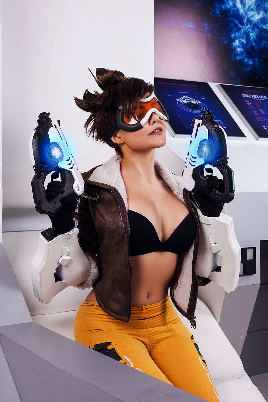 Kalinka Fox Tracer Cosplay Overwatch