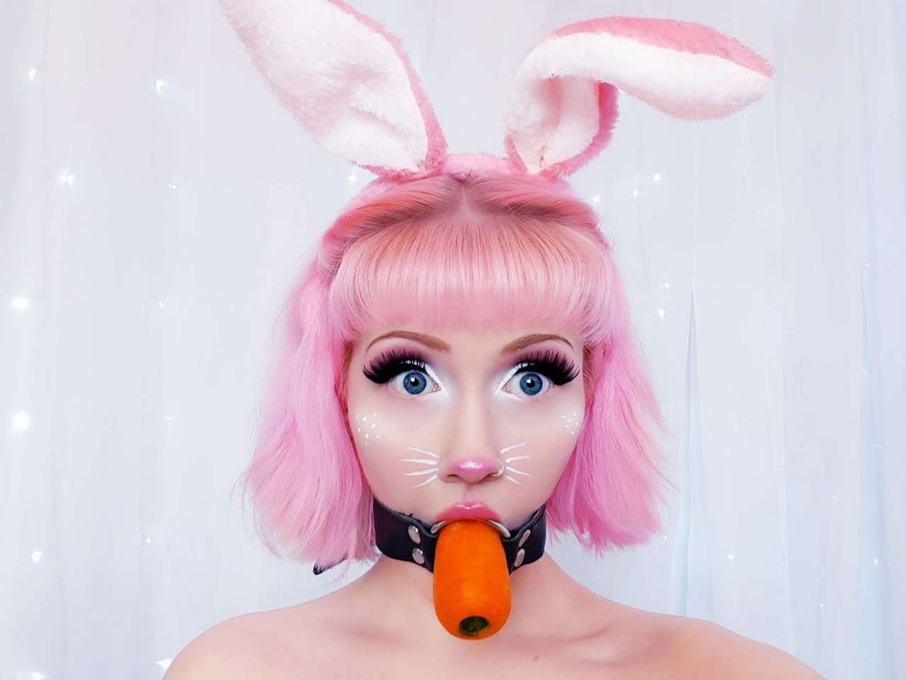 Kinky Easter Bunny Likes Big Carrots Jiggleyourpuff