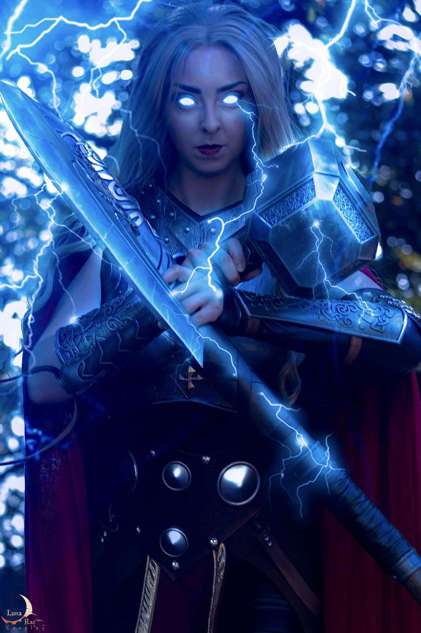 Mighty Thor Jane Foster By Lunaraecosplay Sel