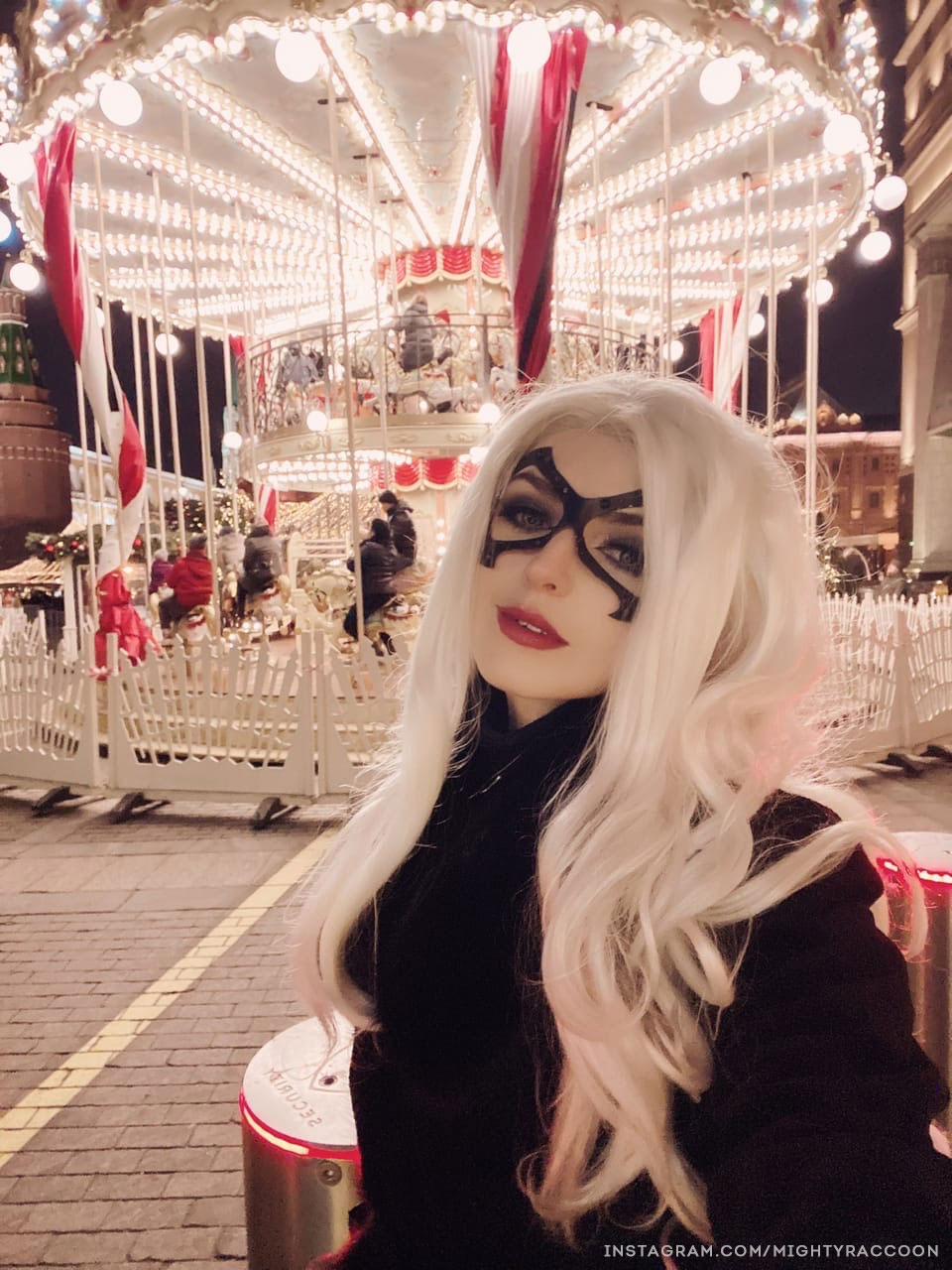 Mightyraccoon As Black Cat In The City Centr