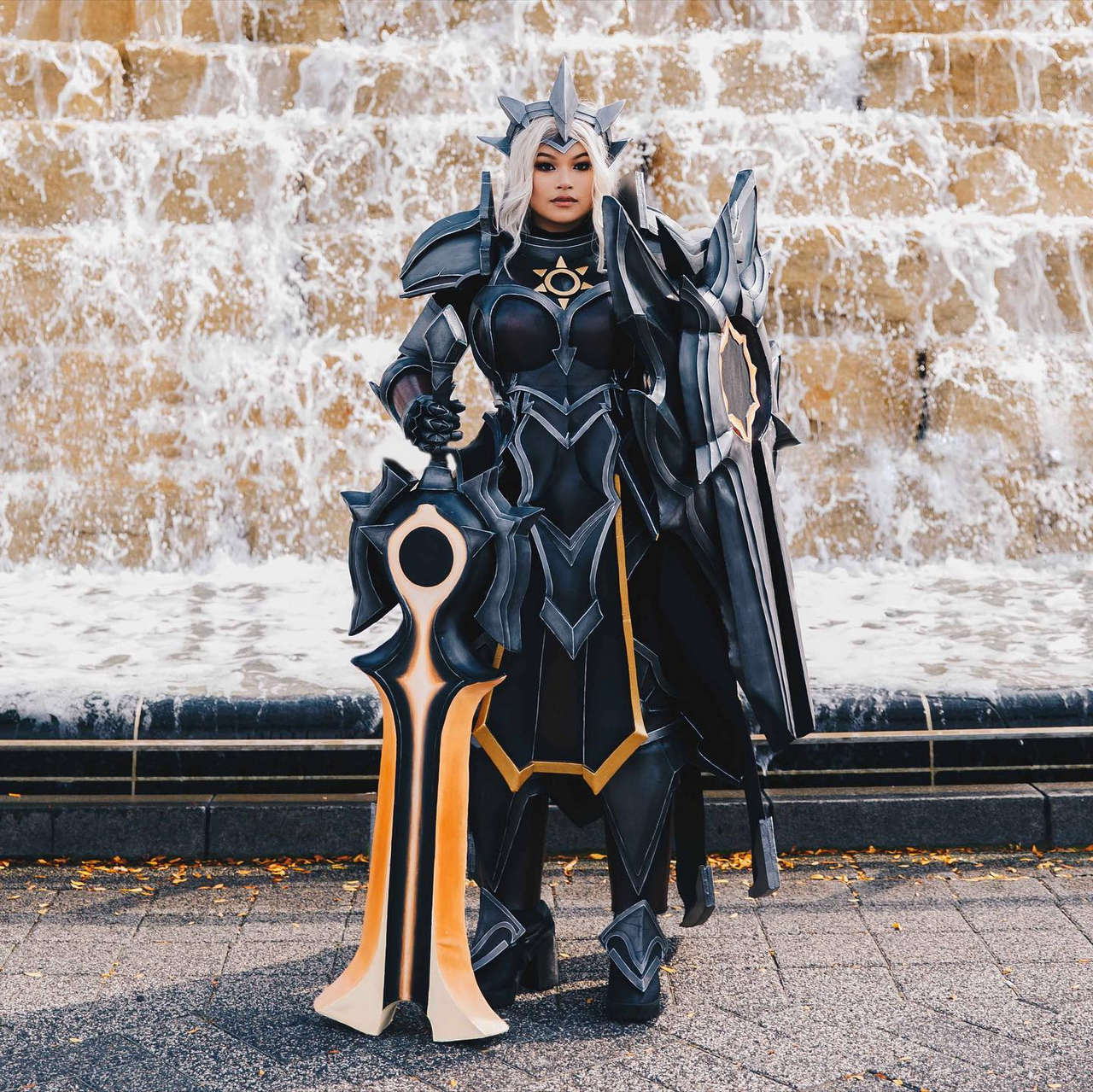 Miniilay Cosplay As Eclipse Leona League Of Legend