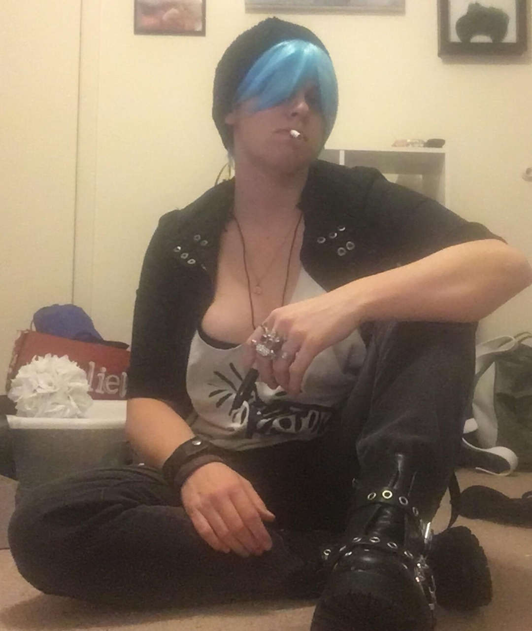 Myself As Chloe From Life Is Strange Still Working On The Cosplay Though Need To Actually Style The Wig And Suc
