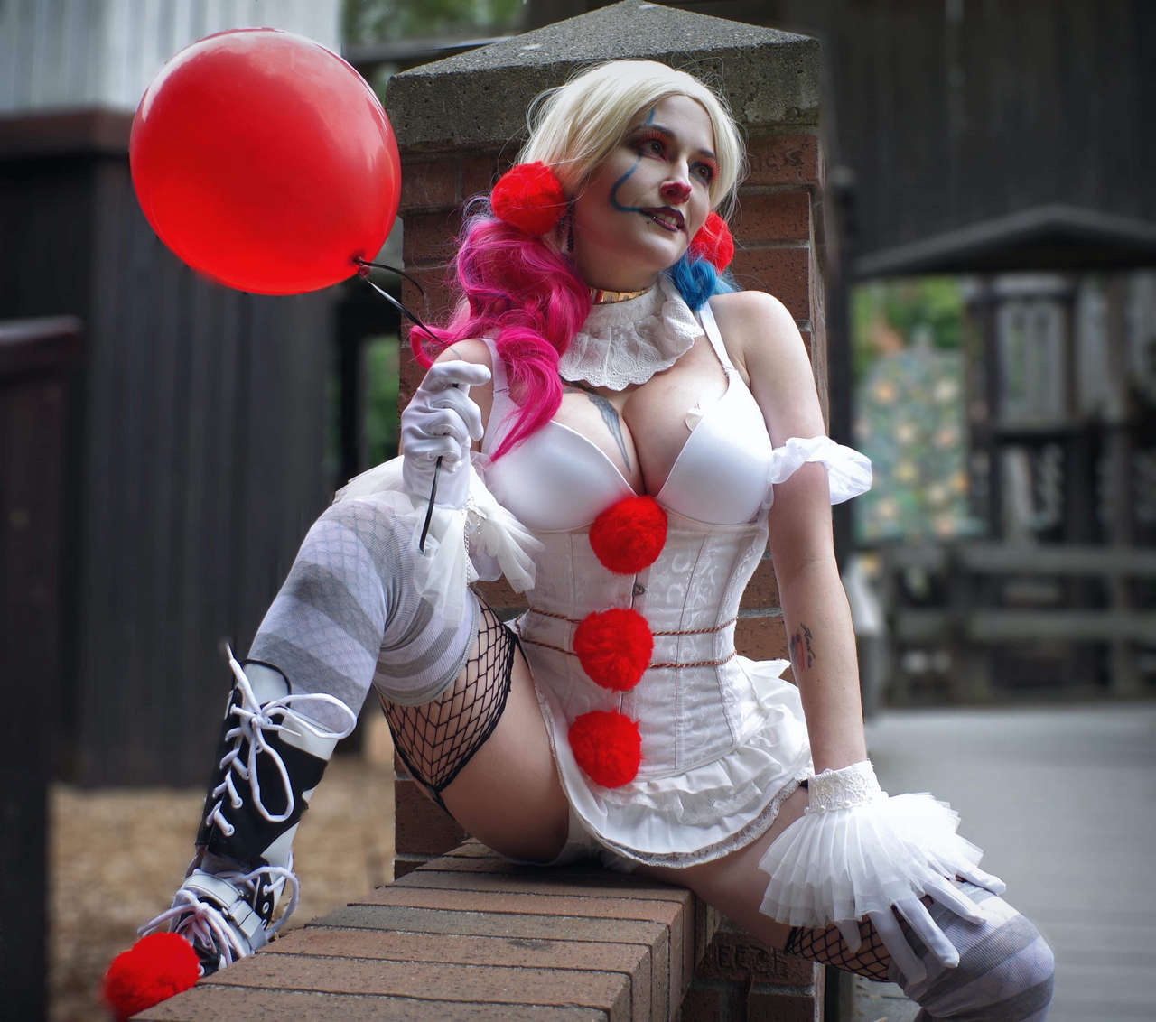 NSFW Pennywise Harley Quinn Mashup By Captive Cospla