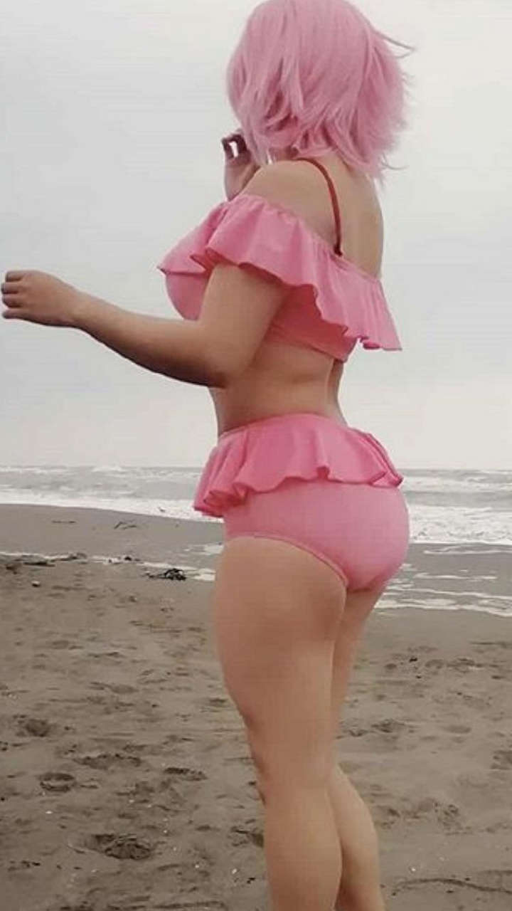 NSFW So My Friend Took A Picture While I Wasn T Looking And Sent It To Me So Probably The Last Beach Sakura Photo For A Bi