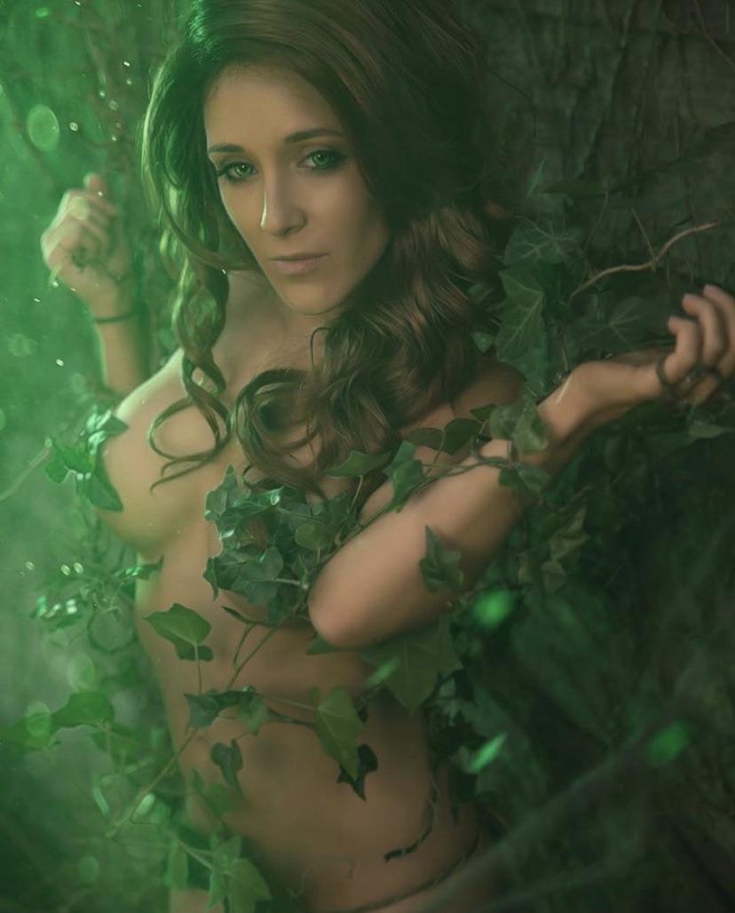 Poison Ivy By Luvsydneymari
