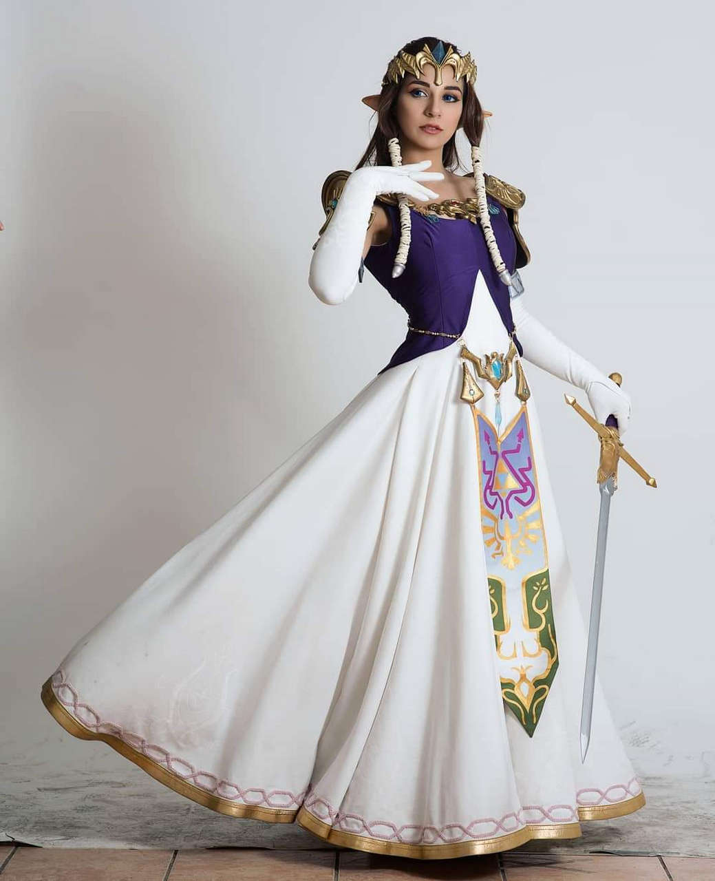 Princess Zelda By The Extremely Gorgeous Rocio Cosplaye