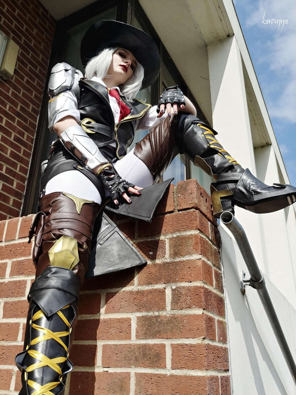 Self Made Ashe From Overwatch Cosplay By Karoinn