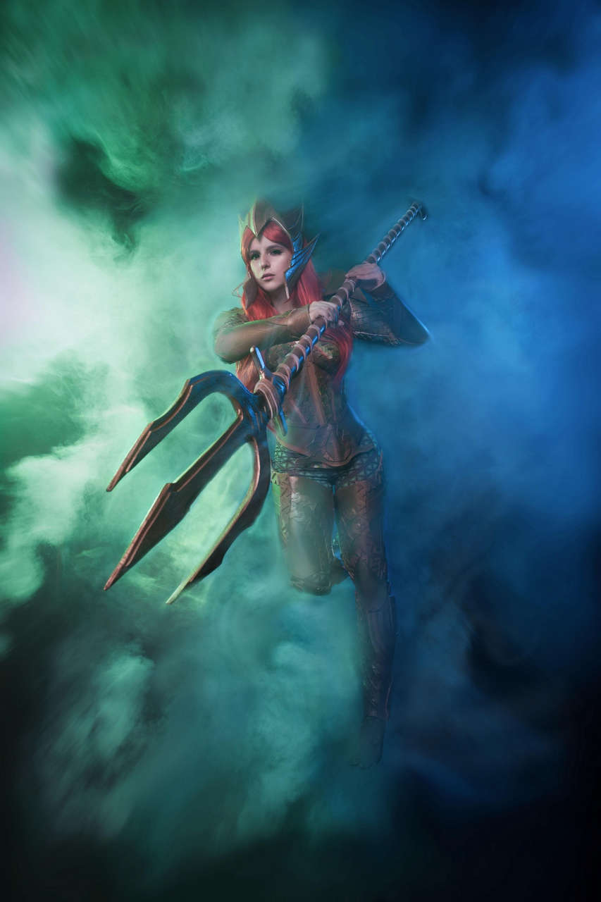 Self Queen Mera Cosplay By M