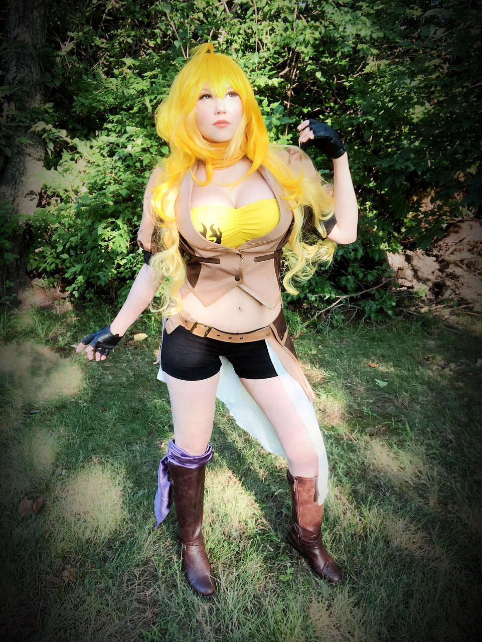 Self Rwby Goin Out With A Yang Cosplay By Kobaebeefbo