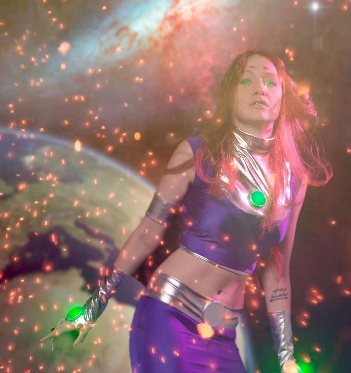 Self Starfire Shot By Tminus7 Photography Edited By Open Book Entertainmen