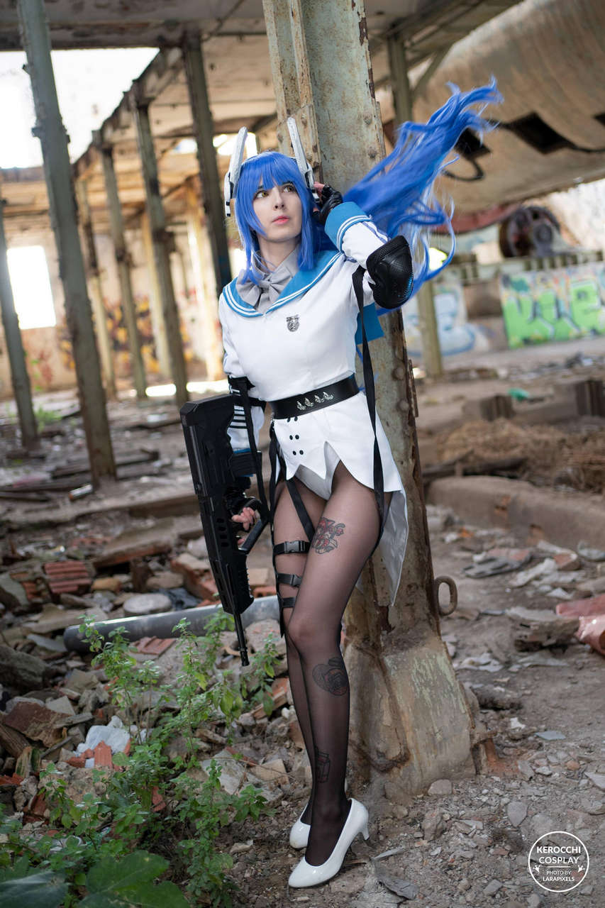 Self Tar 21 Cosplay In Urbex By Kerocchi From Girls Frontlin