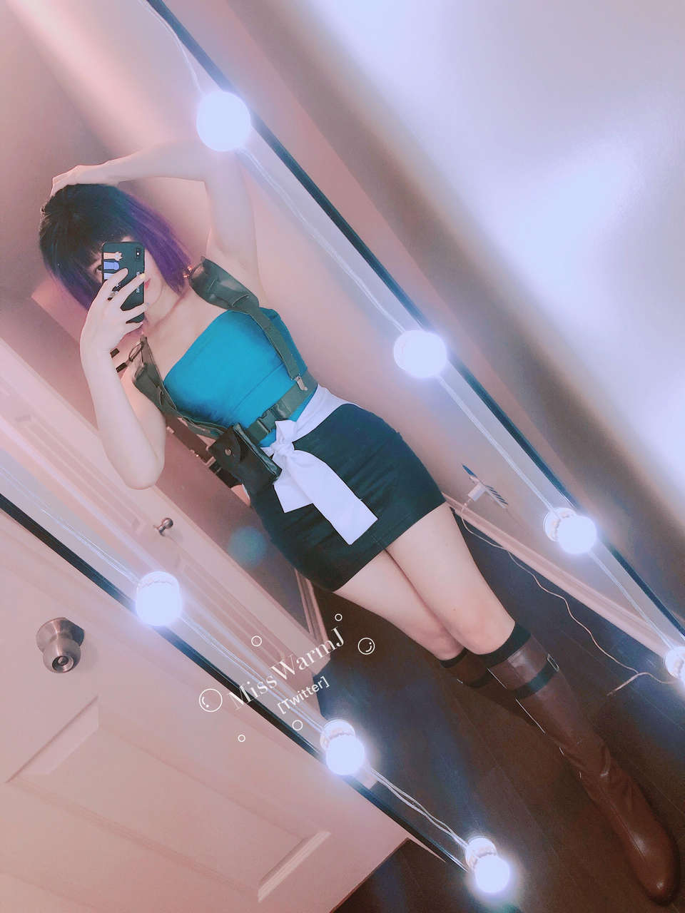 Self Testing My Jill Valentines Cosplay Outfit From Re