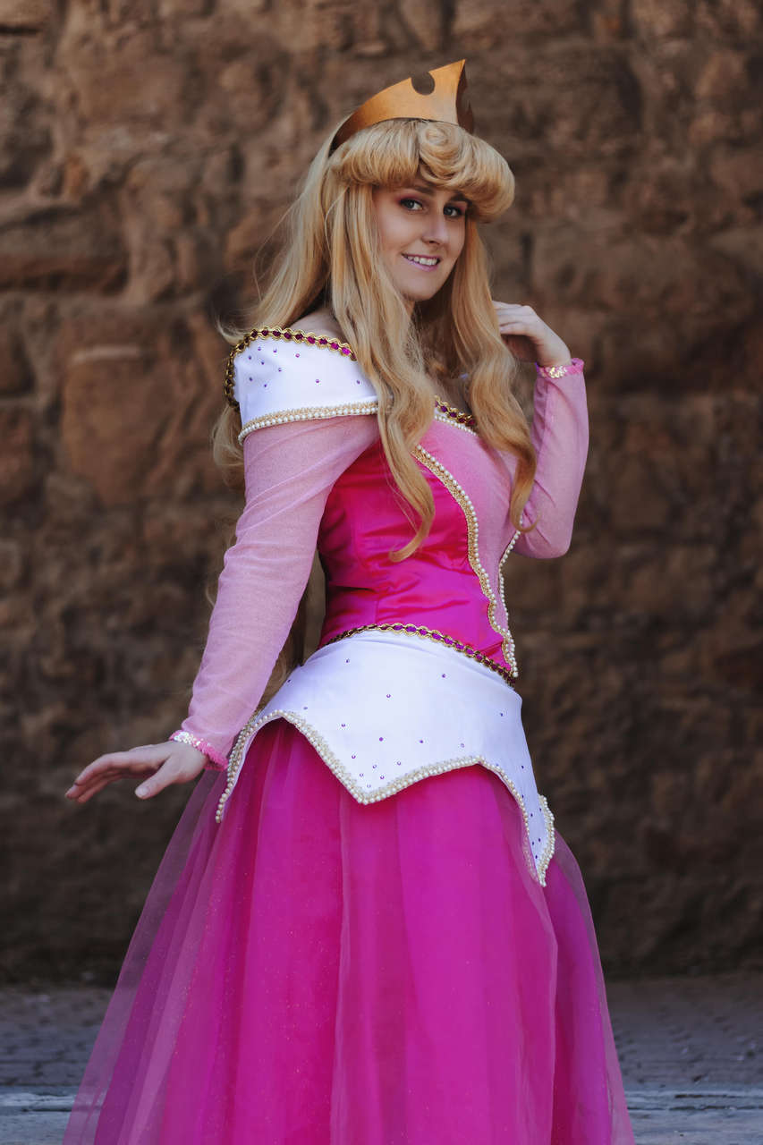 Sleeping Beauty Princess Aurora Made And Worn By Kikifitcosplay Sel