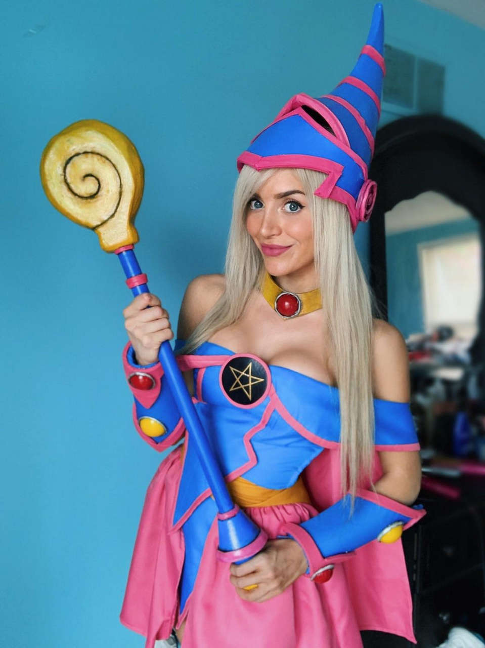 Spent The Last Month Making My Dark Magician Girl Cosplay Sel