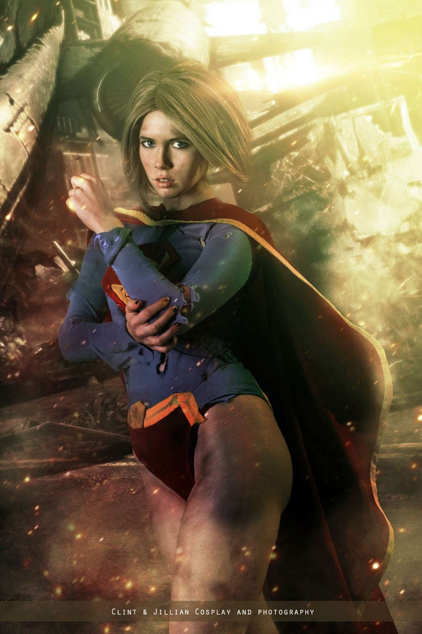 Supergirl By Florencia Sofe