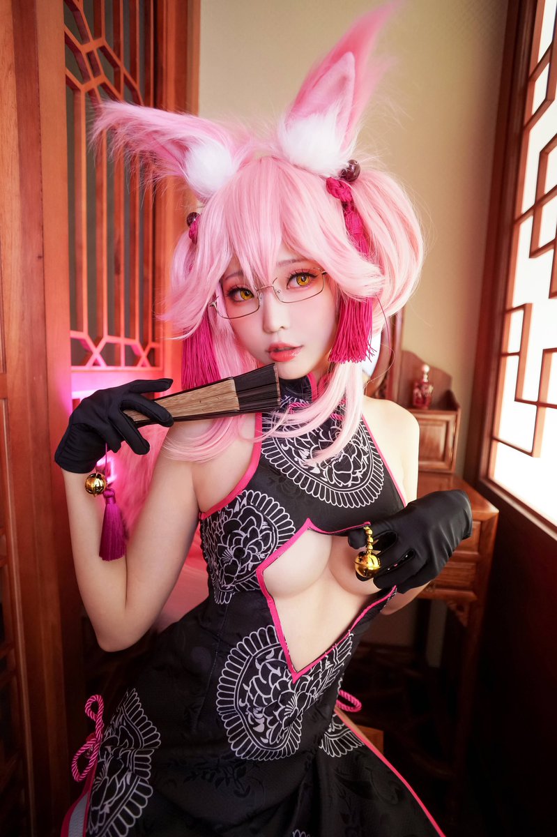 Tamamo Vitch Cosplay By Elyee