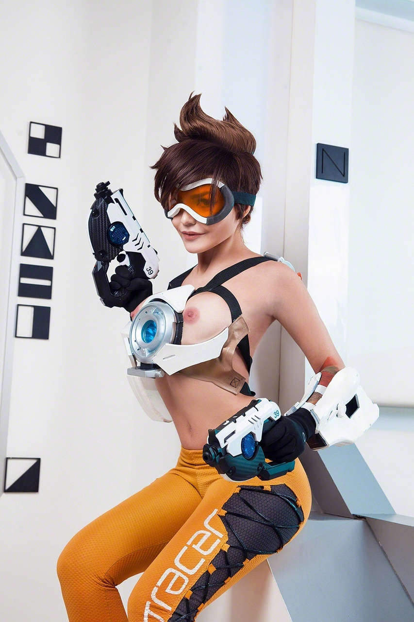 Tracer From Overwatch By Christina Fin