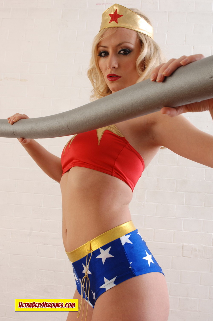 Ultrasexyheroines Super Heroine Cosplay Nude Alana