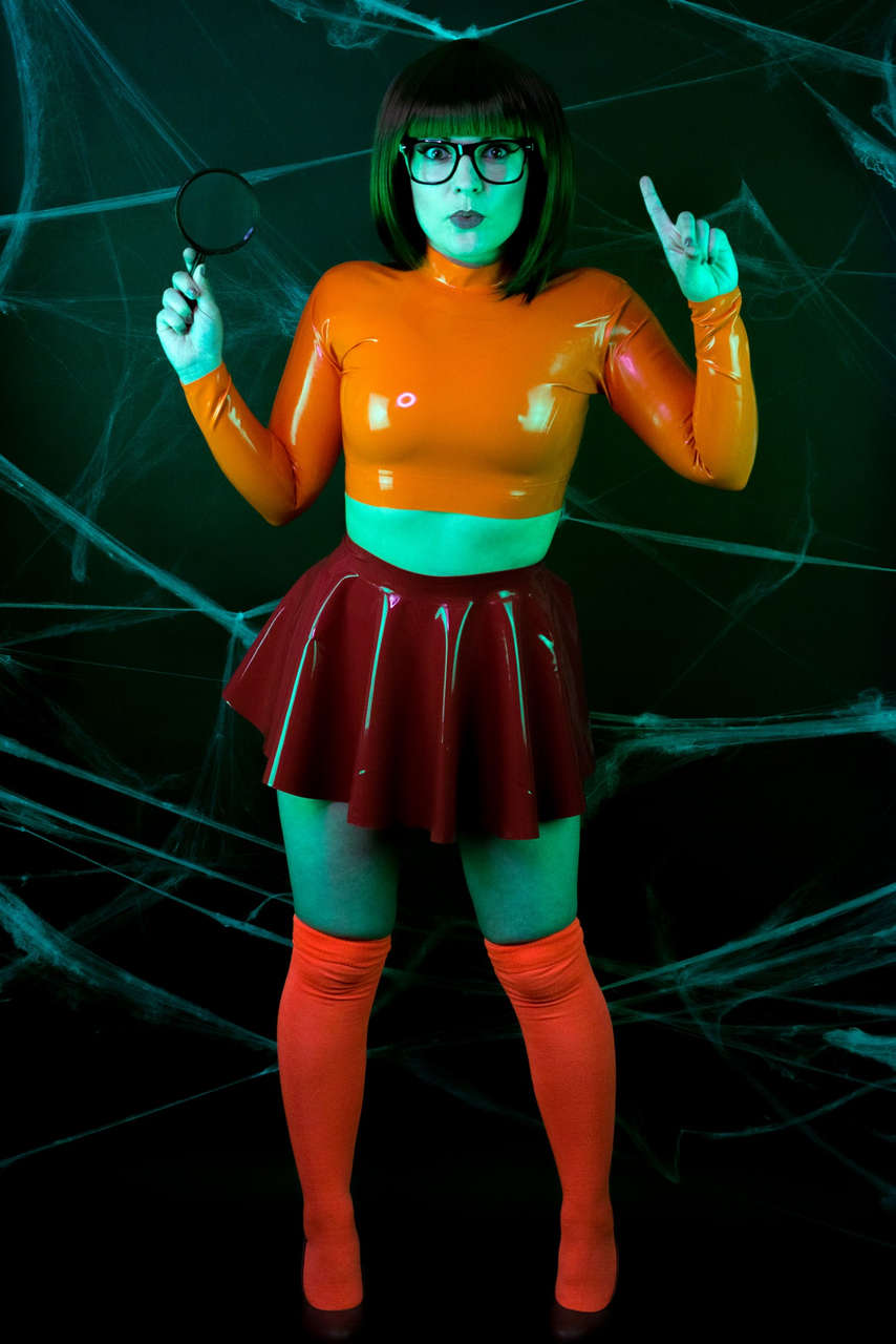 Velma By Candy Valentin