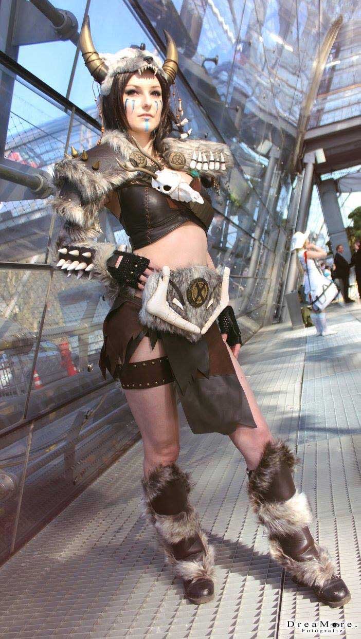 Barbarianna Cosplay The Viking Valkerie Of Kung Fury By Lulu Nyan