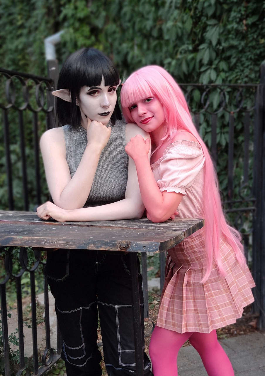 Bubblegum And Marceline By Me Roselincosplay And Vida Amp Cosplay We Cut