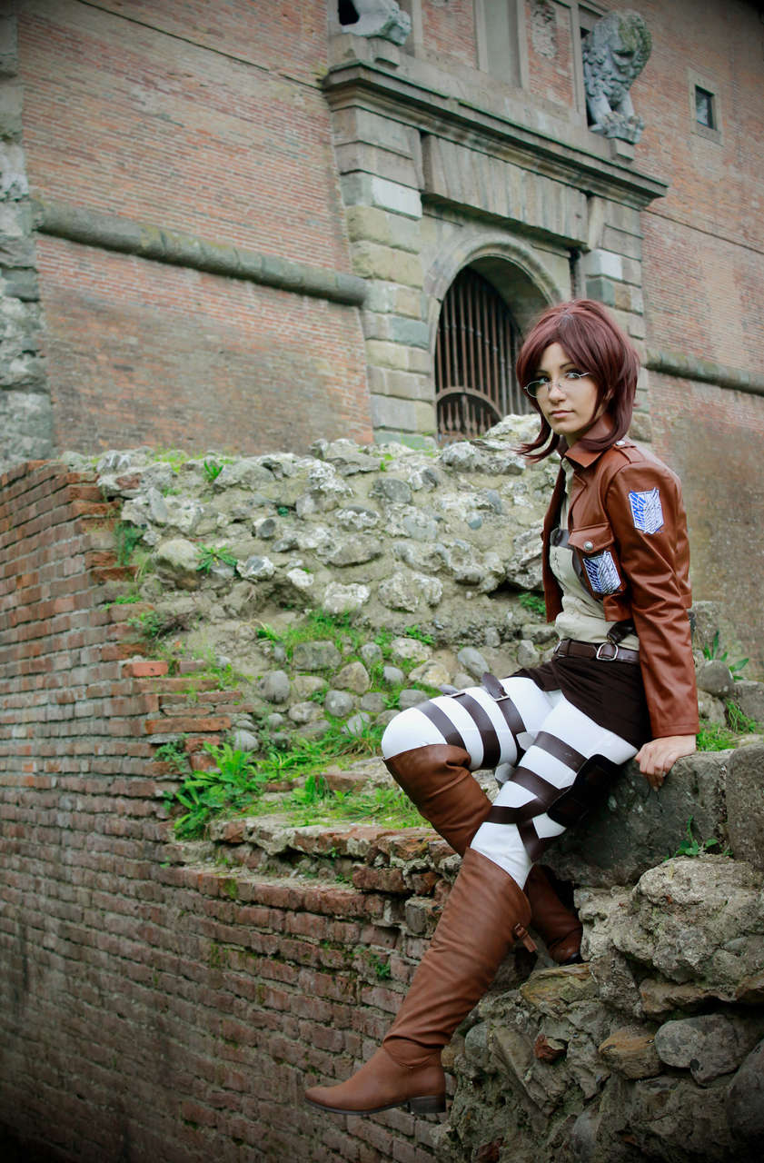Cosplayblog Submission Weekend Hanji Zoe Fro