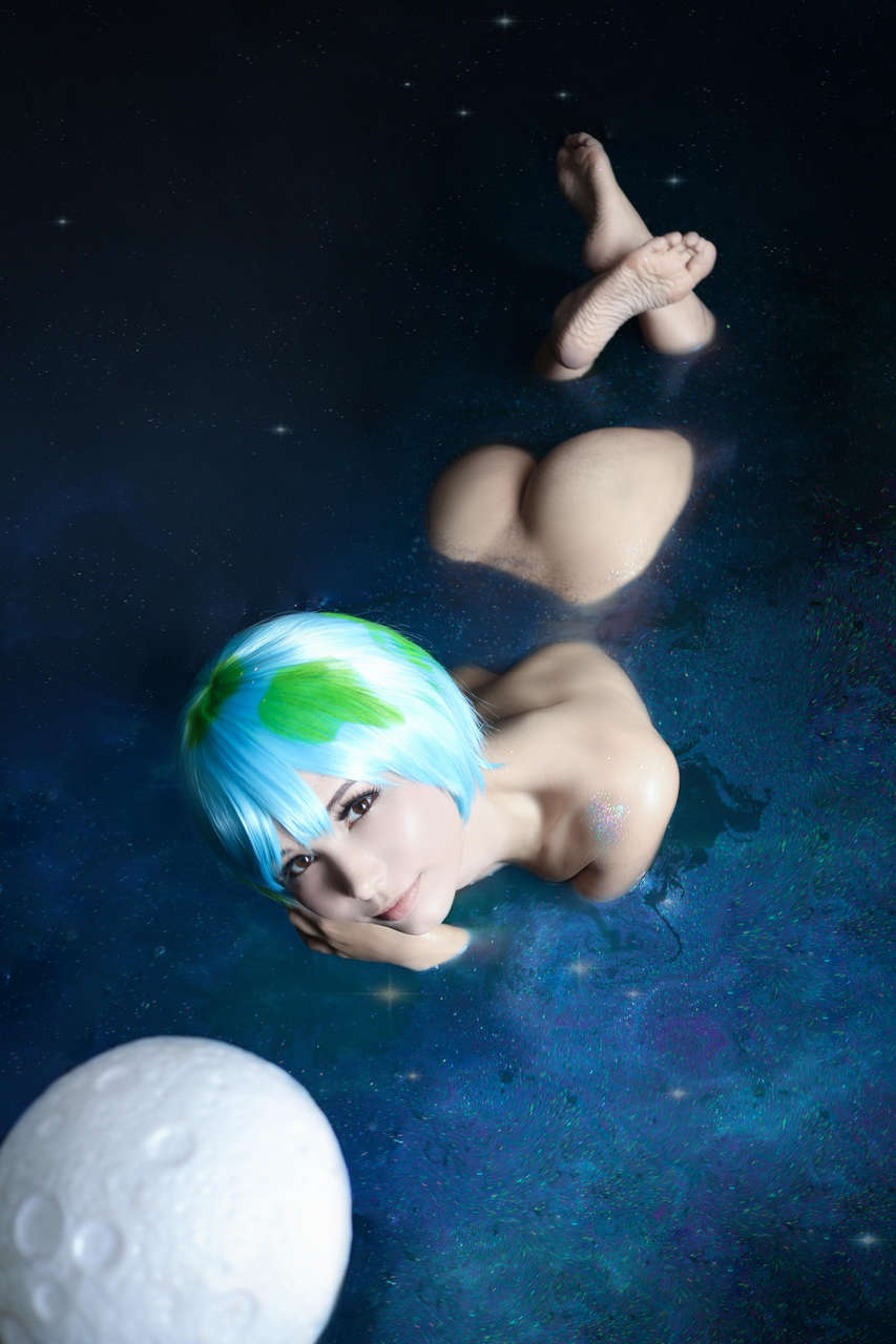 Earthchan Bathing In The Milkyway By Gunaretta